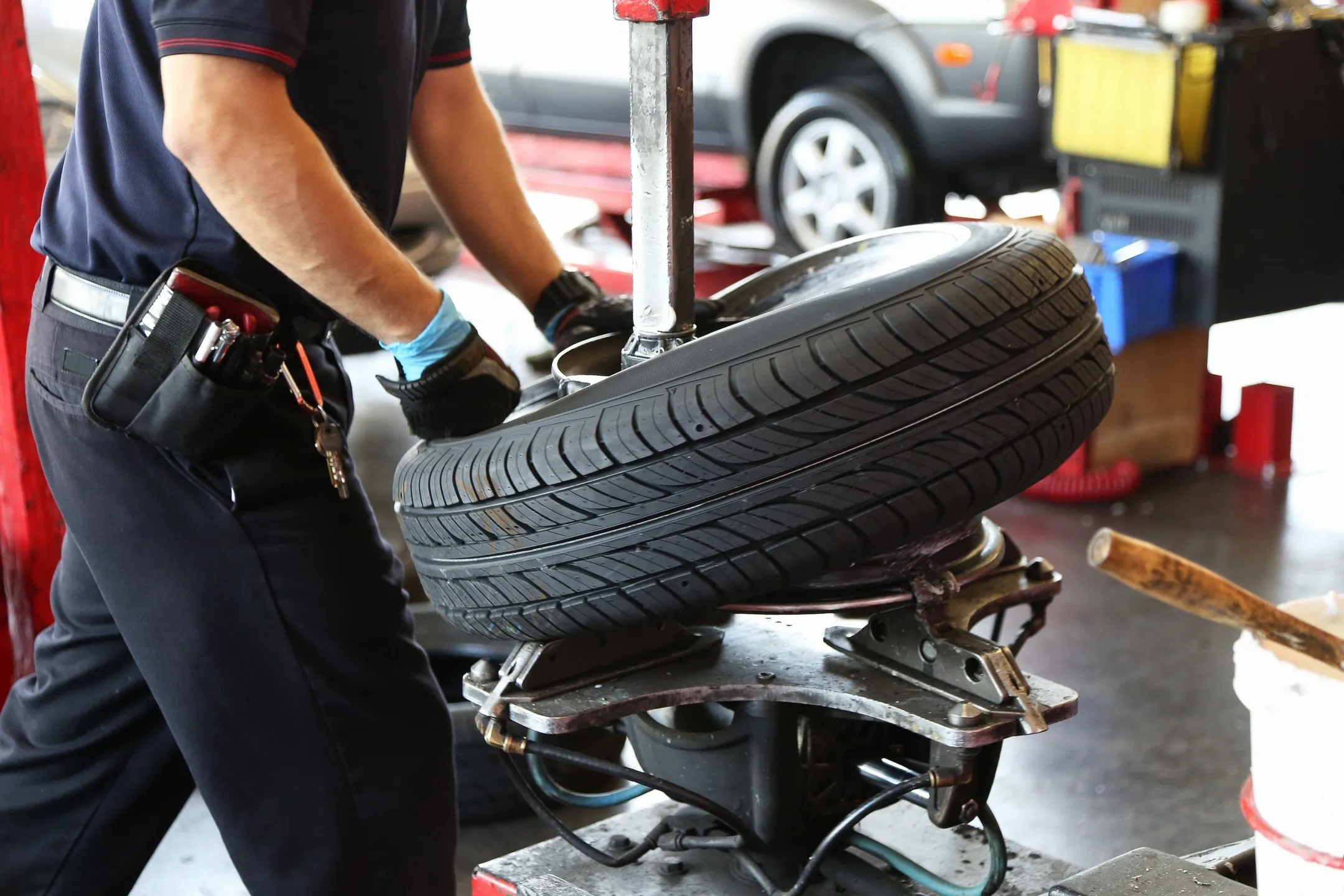 tyre-fitting-service